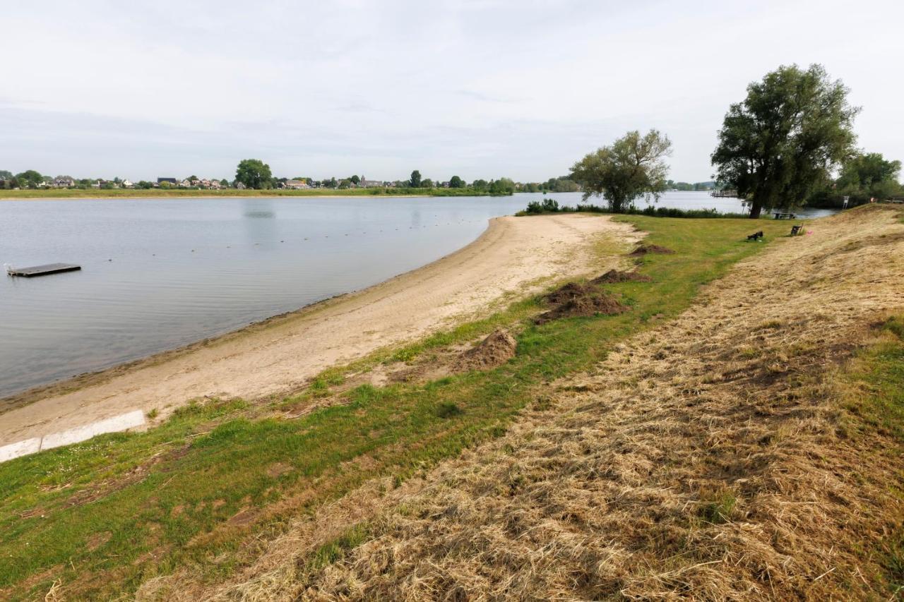Mooi Huisje Aan De Maas Villa Andel ภายนอก รูปภาพ